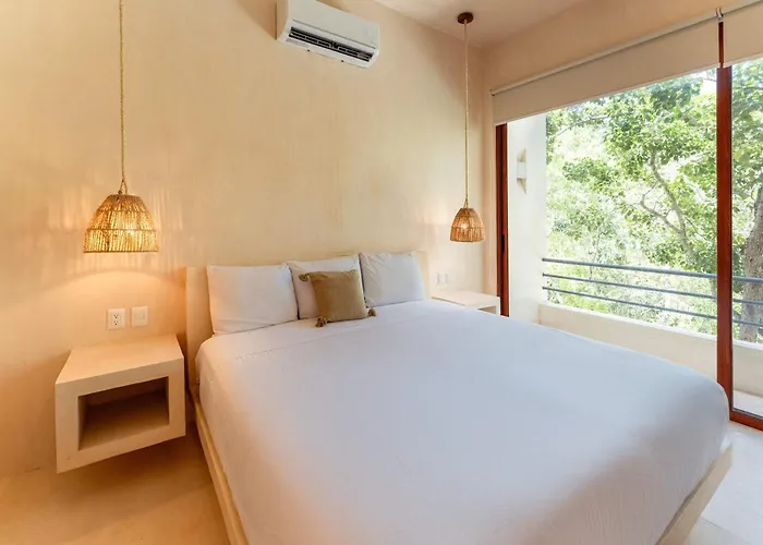 Holiday home Ahal Luxe 3br Penthouse Haven With Private Rooftop Pool & Plunge Pool *
